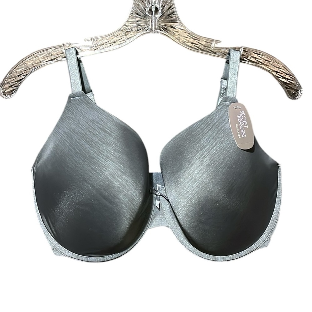 🩷➕💰BOGO FREE Secret Treasures Underwire Bra NWT